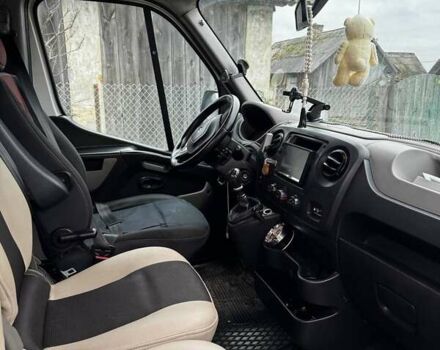 Білий Рено Мастєр, об'ємом двигуна 2.3 л та пробігом 350 тис. км за 12000 $, фото 4 на Automoto.ua