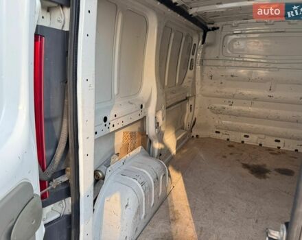 Белый Рено Мастер, объемом двигателя 2 л и пробегом 262 тыс. км за 11500 $, фото 5 на Automoto.ua