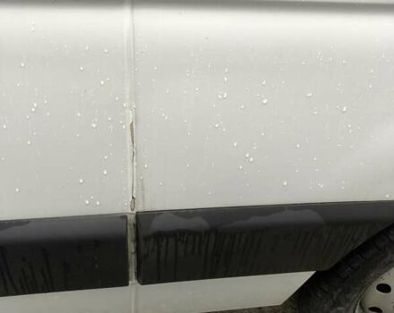 Білий Рено Мастєр, об'ємом двигуна 2.3 л та пробігом 667 тис. км за 8500 $, фото 2 на Automoto.ua