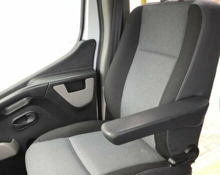 Белый Рено Мастер, объемом двигателя 2.3 л и пробегом 280 тыс. км за 16000 $, фото 48 на Automoto.ua