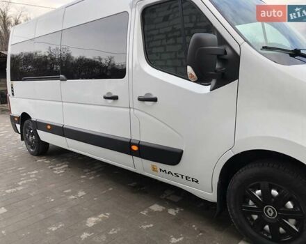 Белый Рено Мастер, объемом двигателя 2.3 л и пробегом 280 тыс. км за 16000 $, фото 54 на Automoto.ua