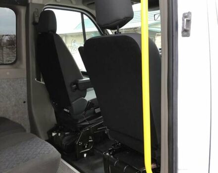 Белый Рено Мастер, объемом двигателя 2.3 л и пробегом 280 тыс. км за 16000 $, фото 24 на Automoto.ua