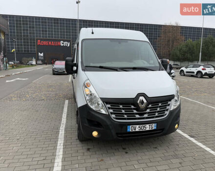 Белый Рено Мастер, объемом двигателя 2.3 л и пробегом 350 тыс. км за 15999 $, фото 2 на Automoto.ua