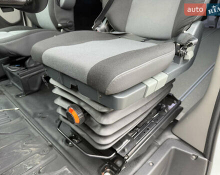 Белый Рено Мастер, объемом двигателя 2.3 л и пробегом 350 тыс. км за 15999 $, фото 43 на Automoto.ua