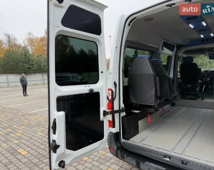 Белый Рено Мастер, объемом двигателя 2.3 л и пробегом 350 тыс. км за 15999 $, фото 53 на Automoto.ua