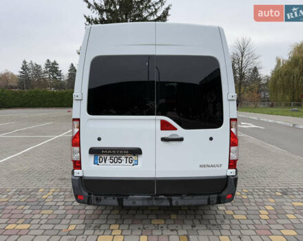 Белый Рено Мастер, объемом двигателя 2.3 л и пробегом 350 тыс. км за 15999 $, фото 13 на Automoto.ua