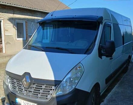 Белый Рено Мастер, объемом двигателя 2.3 л и пробегом 255 тыс. км за 15999 $, фото 2 на Automoto.ua
