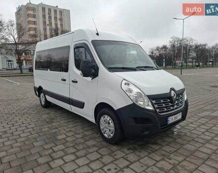 Белый Рено Мастер, объемом двигателя 2.3 л и пробегом 211 тыс. км за 19250 $, фото 6 на Automoto.ua
