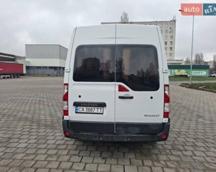 Белый Рено Мастер, объемом двигателя 2.3 л и пробегом 211 тыс. км за 19250 $, фото 3 на Automoto.ua
