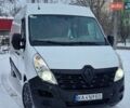 Белый Рено Мастер, объемом двигателя 2.3 л и пробегом 280 тыс. км за 15000 $, фото 1 на Automoto.ua