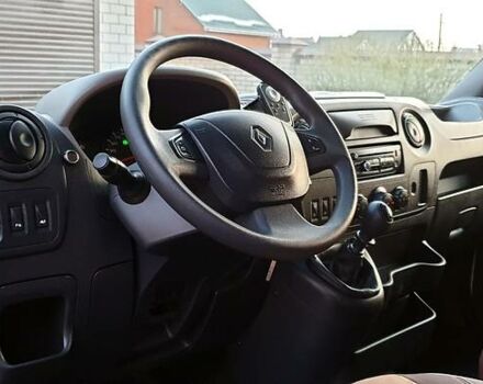 Белый Рено Мастер, объемом двигателя 2.3 л и пробегом 171 тыс. км за 19800 $, фото 11 на Automoto.ua