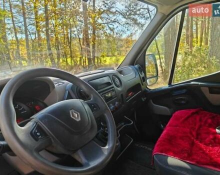 Белый Рено Мастер, объемом двигателя 2.3 л и пробегом 149 тыс. км за 12000 $, фото 6 на Automoto.ua