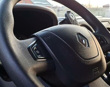 Белый Рено Мастер, объемом двигателя 2.3 л и пробегом 171 тыс. км за 19800 $, фото 15 на Automoto.ua