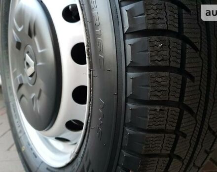 Белый Рено Мастер, объемом двигателя 2.3 л и пробегом 171 тыс. км за 19800 $, фото 59 на Automoto.ua