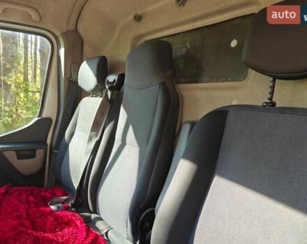 Белый Рено Мастер, объемом двигателя 2.3 л и пробегом 149 тыс. км за 12000 $, фото 10 на Automoto.ua