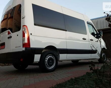 Белый Рено Мастер, объемом двигателя 2.3 л и пробегом 171 тыс. км за 19800 $, фото 3 на Automoto.ua