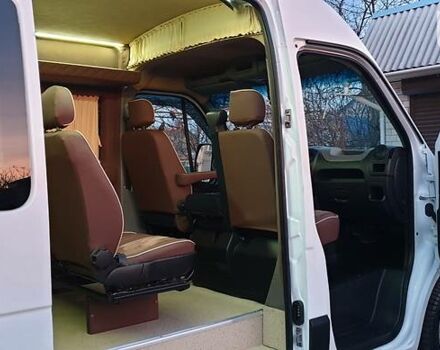 Белый Рено Мастер, объемом двигателя 2.3 л и пробегом 171 тыс. км за 19800 $, фото 47 на Automoto.ua