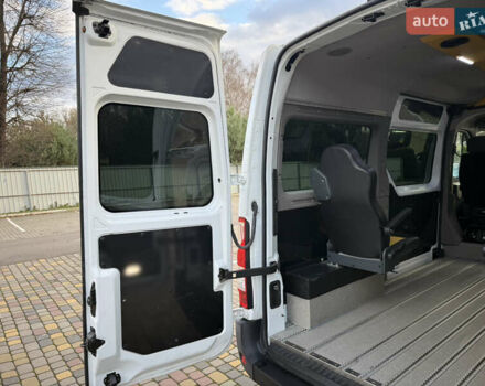 Белый Рено Мастер, объемом двигателя 2.3 л и пробегом 300 тыс. км за 16300 $, фото 63 на Automoto.ua