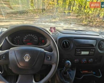 Белый Рено Мастер, объемом двигателя 2.3 л и пробегом 149 тыс. км за 12000 $, фото 5 на Automoto.ua