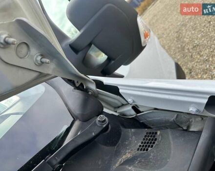 Білий Рено Мастєр, об'ємом двигуна 2.3 л та пробігом 225 тис. км за 18700 $, фото 40 на Automoto.ua