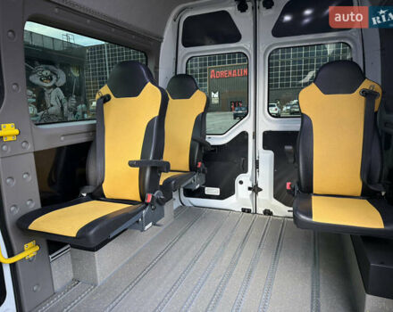 Белый Рено Мастер, объемом двигателя 2.3 л и пробегом 300 тыс. км за 16300 $, фото 58 на Automoto.ua