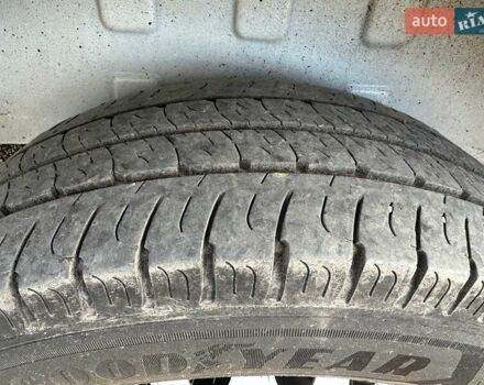 Білий Рено Мастєр, об'ємом двигуна 2.3 л та пробігом 225 тис. км за 18700 $, фото 43 на Automoto.ua