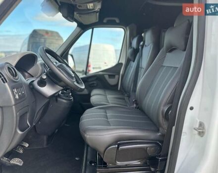 Білий Рено Мастєр, об'ємом двигуна 2.3 л та пробігом 225 тис. км за 18700 $, фото 12 на Automoto.ua