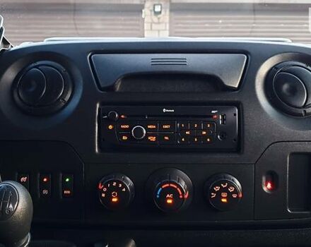 Белый Рено Мастер, объемом двигателя 2.3 л и пробегом 171 тыс. км за 19800 $, фото 34 на Automoto.ua