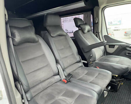 Белый Рено Мастер, объемом двигателя 2.3 л и пробегом 350 тыс. км за 15500 $, фото 11 на Automoto.ua