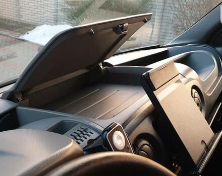 Белый Рено Мастер, объемом двигателя 2.3 л и пробегом 171 тыс. км за 19800 $, фото 25 на Automoto.ua