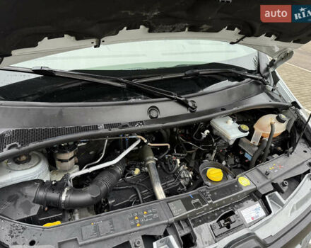 Білий Рено Мастєр, об'ємом двигуна 2.3 л та пробігом 340 тис. км за 16500 $, фото 70 на Automoto.ua