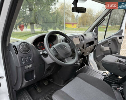 Білий Рено Мастєр, об'ємом двигуна 2.3 л та пробігом 340 тис. км за 16500 $, фото 51 на Automoto.ua
