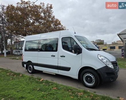 Белый Рено Мастер, объемом двигателя 2.3 л и пробегом 188 тыс. км за 19700 $, фото 5 на Automoto.ua