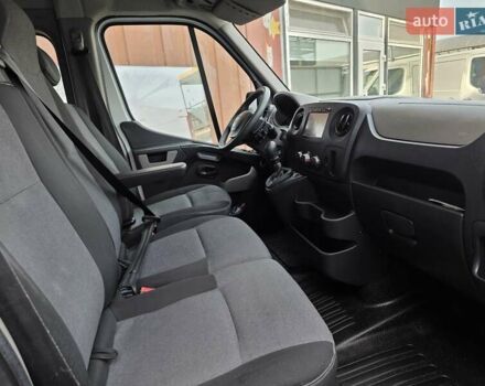 Белый Рено Мастер, объемом двигателя 2.3 л и пробегом 188 тыс. км за 18600 $, фото 37 на Automoto.ua