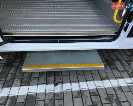 Білий Рено Мастєр, об'ємом двигуна 2.3 л та пробігом 265 тис. км за 17300 $, фото 47 на Automoto.ua