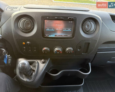 Білий Рено Мастєр, об'ємом двигуна 2.3 л та пробігом 265 тис. км за 17300 $, фото 37 на Automoto.ua