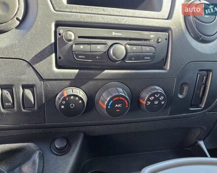 Белый Рено Мастер, объемом двигателя 2.3 л и пробегом 188 тыс. км за 18600 $, фото 41 на Automoto.ua