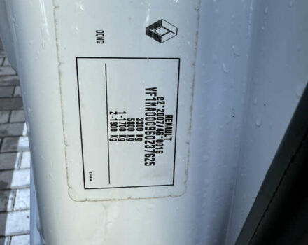 Білий Рено Мастєр, об'ємом двигуна 2.3 л та пробігом 265 тис. км за 17300 $, фото 45 на Automoto.ua