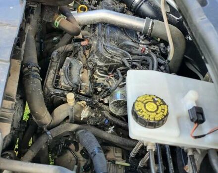 Белый Рено Мастер, объемом двигателя 2.3 л и пробегом 242 тыс. км за 18888 $, фото 3 на Automoto.ua