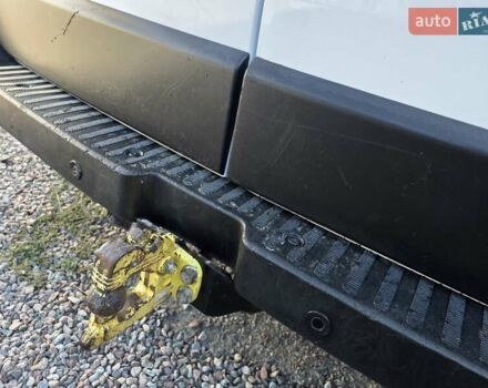 Белый Рено Мастер, объемом двигателя 2.3 л и пробегом 188 тыс. км за 18600 $, фото 10 на Automoto.ua