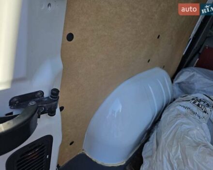 Белый Рено Мастер, объемом двигателя 2.3 л и пробегом 188 тыс. км за 18600 $, фото 19 на Automoto.ua