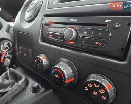 Білий Рено Мастєр, об'ємом двигуна 2.3 л та пробігом 181 тис. км за 20700 $, фото 39 на Automoto.ua