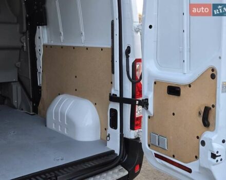 Белый Рено Мастер, объемом двигателя 2.3 л и пробегом 201 тыс. км за 18900 $, фото 6 на Automoto.ua