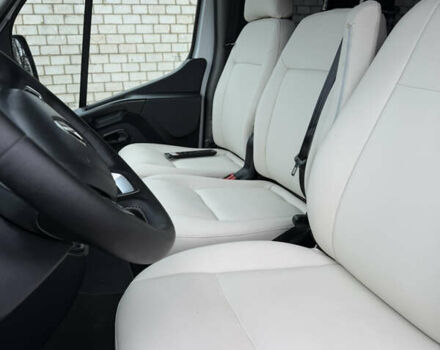 Белый Рено Мастер, объемом двигателя 2.3 л и пробегом 198 тыс. км за 29900 $, фото 7 на Automoto.ua