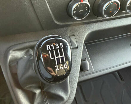 Білий Рено Мастєр, об'ємом двигуна 2.3 л та пробігом 253 тис. км за 26300 $, фото 26 на Automoto.ua