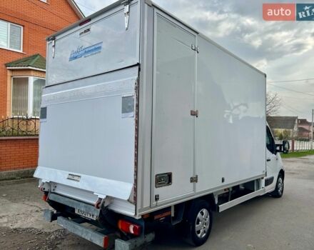 Белый Рено Мастер, объемом двигателя 2.3 л и пробегом 230 тыс. км за 20299 $, фото 5 на Automoto.ua