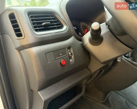 Білий Рено Мастєр, об'ємом двигуна 0 л та пробігом 182 тис. км за 22200 $, фото 56 на Automoto.ua