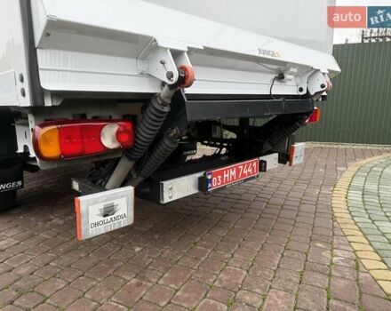 Білий Рено Мастєр, об'ємом двигуна 0 л та пробігом 182 тис. км за 22200 $, фото 18 на Automoto.ua