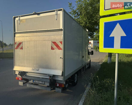 Білий Рено Мастєр, об'ємом двигуна 2.3 л та пробігом 420 тис. км за 18300 $, фото 2 на Automoto.ua