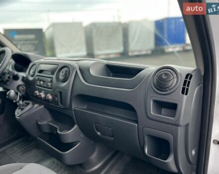 Белый Рено Мастер, объемом двигателя 2.3 л и пробегом 170 тыс. км за 16950 $, фото 45 на Automoto.ua